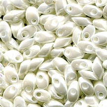 Miyuki Long Magatama 4x7mm 0591 Pearl Ceylon Miyuki Long Magatama 4x7mm 0591 Pearl Ceylon