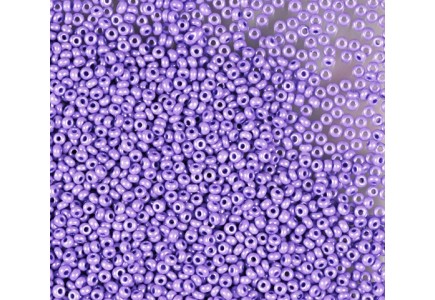 50 gr *Preciosa 10/0 19001/16328 Violet Dyed Chalkwhite	