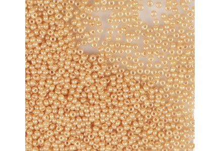50 gr Preciosa 10/0 19001/47115 Dk Ivory Pearl	 