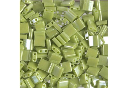 Tila TL0439 Opaque Chartreuse Luster