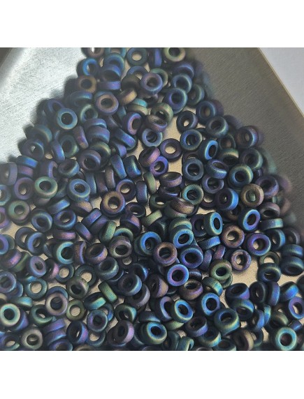Miyuki Spacer 3x1,3mm 0401FR Black Matted AB Miyuki Spacer 3x1,3mm 0401FR Black Matted AB