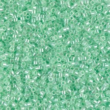  Delica 10/0 DB100237 Lined Crystal Lt. Green Luster