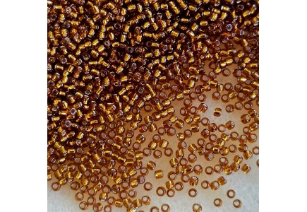 Margele Toho 11/0 0034 Silver Lined Smoked Topaz Margele Toho 11/0 0034 Silver Lined Smoked Topaz