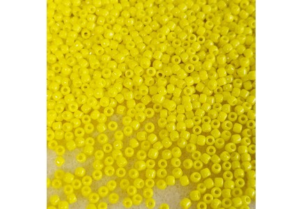 Margele Toho 11/0 0042 Opaque Dandelion