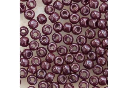 Margele Toho 11/0 0046 Opaque Oxblood