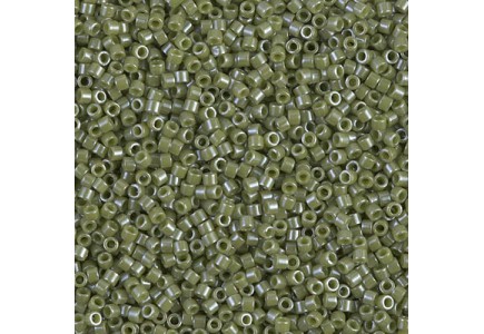 Delica 11/0 DB0263 Opaque Cactus Luster
