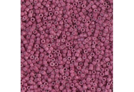 Delica 11/0 DB1376 Dyed Opaque Wine