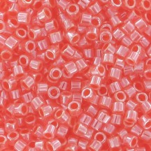 Delica 10/0 Db100235 Lined Crystal Salmon Luster Delica 10/0 Db100235 Lined Crystal Salmon Luster