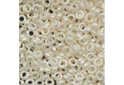 Miyuki Spacer 2,2x1 0592 Antique ivory Pearl Ceylon