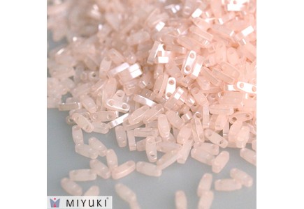 Miyuki Quarter Tila MQTL0519 Pink Pearl Ceylon