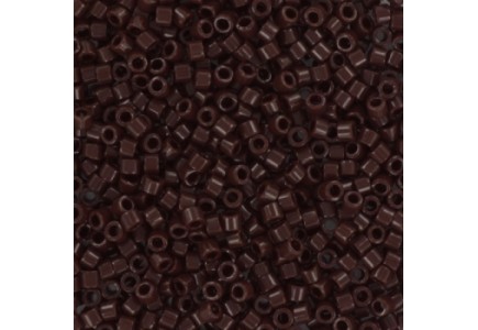 Delica 11/0 DB1134 Opaque Currant