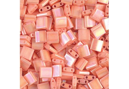 Tila TL0596 Opaque Salmon Luster Tila TL0596 Opaque Salmon Luster