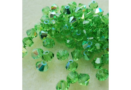 Preciosa 4mm Peridot AB
