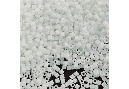 Miyuki Cube 1.8mm 0402 White Opaque