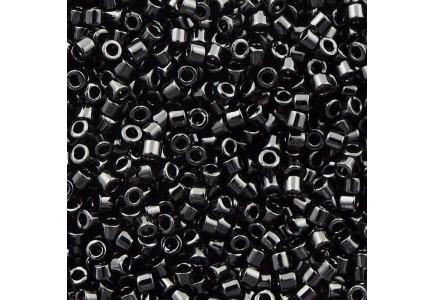 Delica 10/0 DB100010 Black