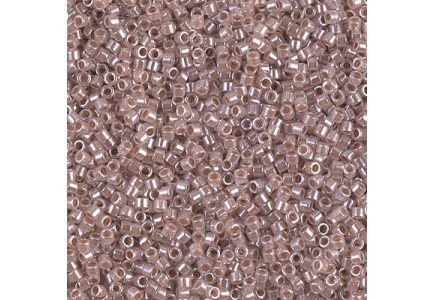 Delica 11/0 DB0256 Lined Crystal Taupe 