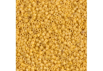 Delica 11/0 DB2102 Duracoat Opaque Banana Delica 11/0 DB2102 Duracoat Opaque Banana