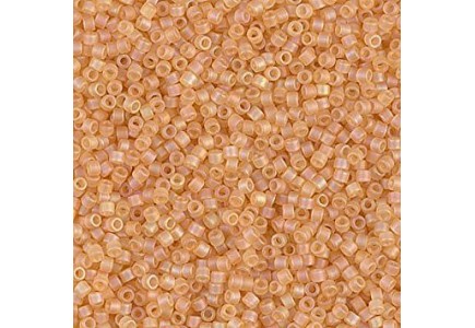 Delica 11/0 DB0852 Cantaloupe AB Matted Delica 11/0 DB0852 Cantaloupe AB Matted
