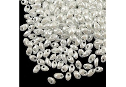 Miyuki Long Magatama 4x7mm White Pearl Ceylon 0420