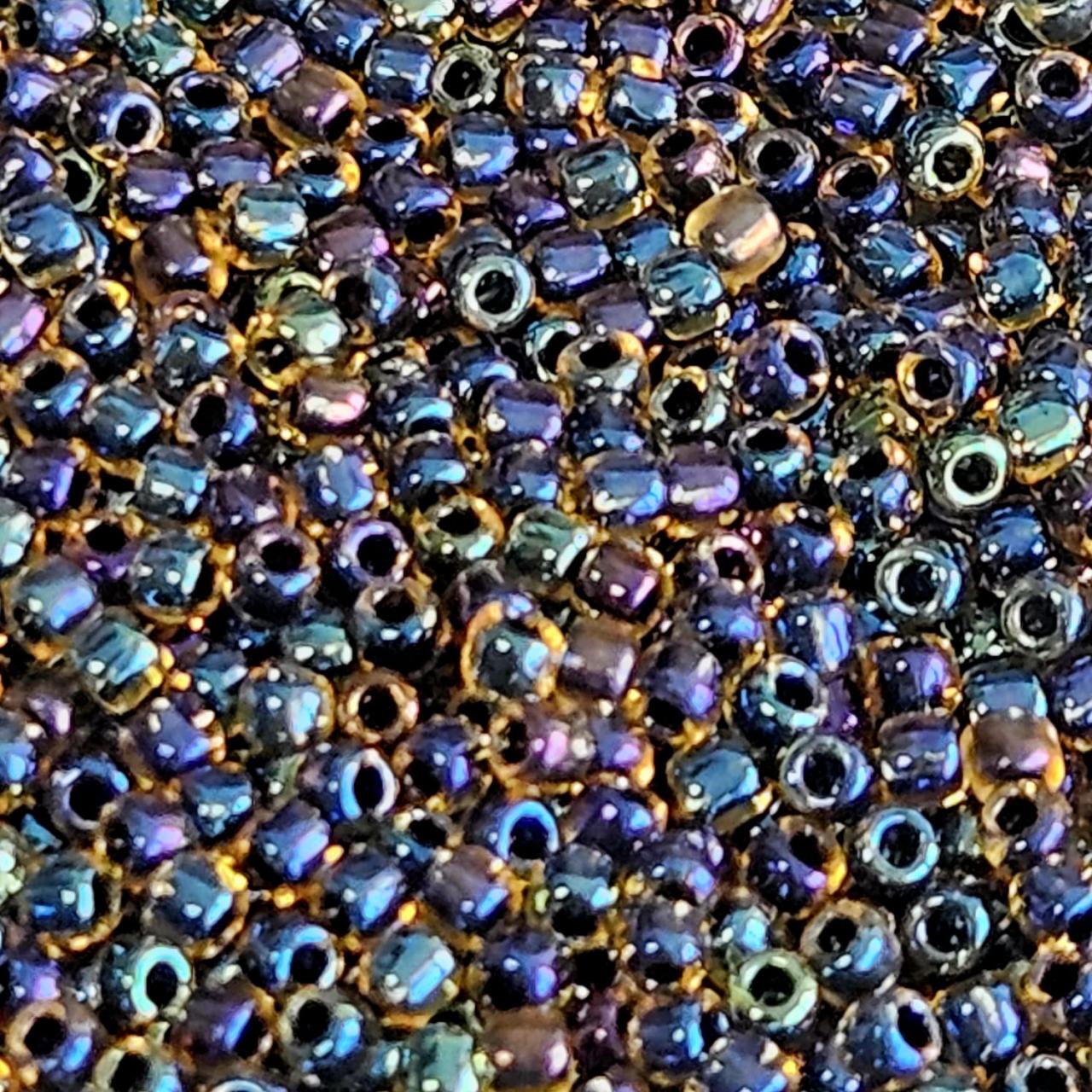 Margele Toho 11/0 0244 Inside Colour Rainbow Lt Topaz/Jet Lined — Imaginea 2