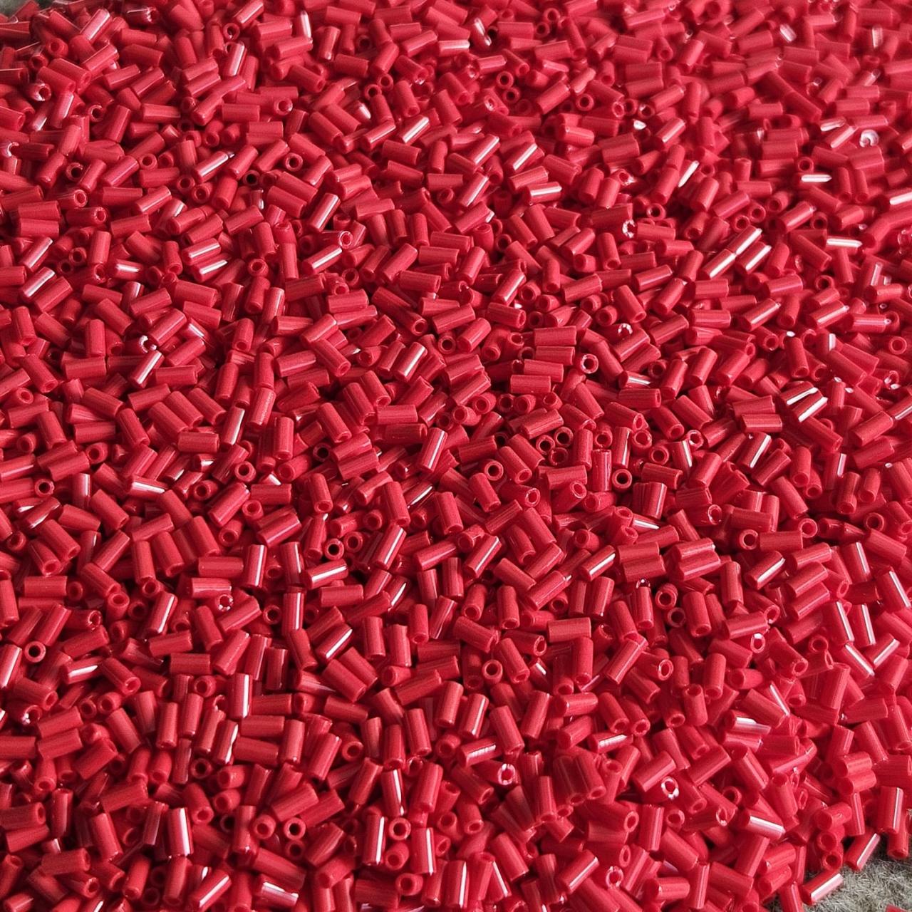 Miyuki bugle 3mm 0408 Opaque Dk Red — Imaginea 2