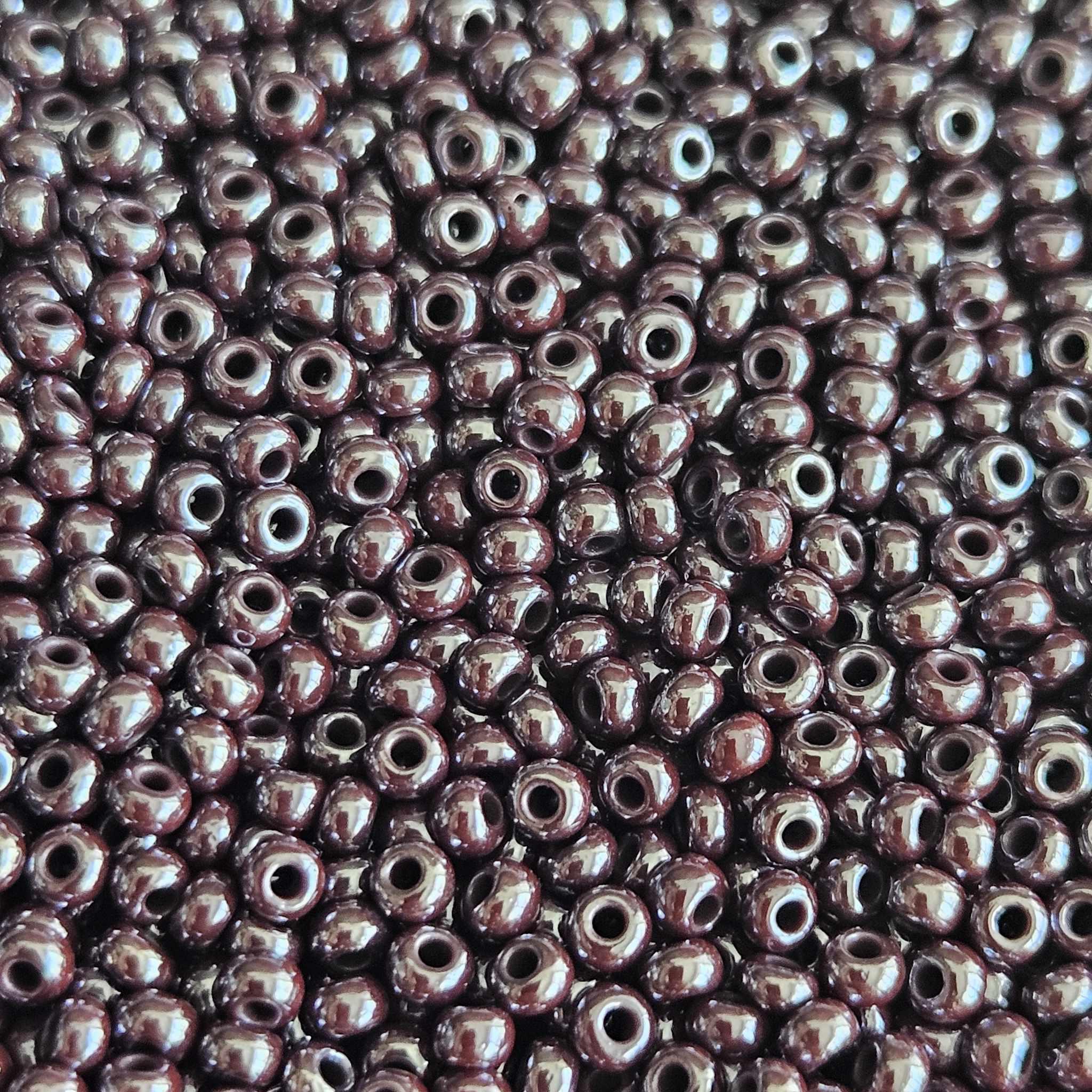 Margele de nisip Preciosa Ornela 10/0 19001/18780 Dark Mauve Pearl — Imaginea 2