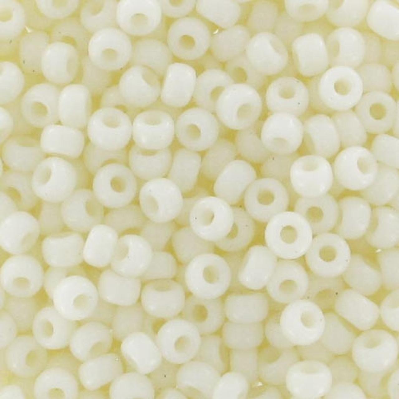 Margele De Nisip Miyuki 15/0 0491 Opaque Ivory