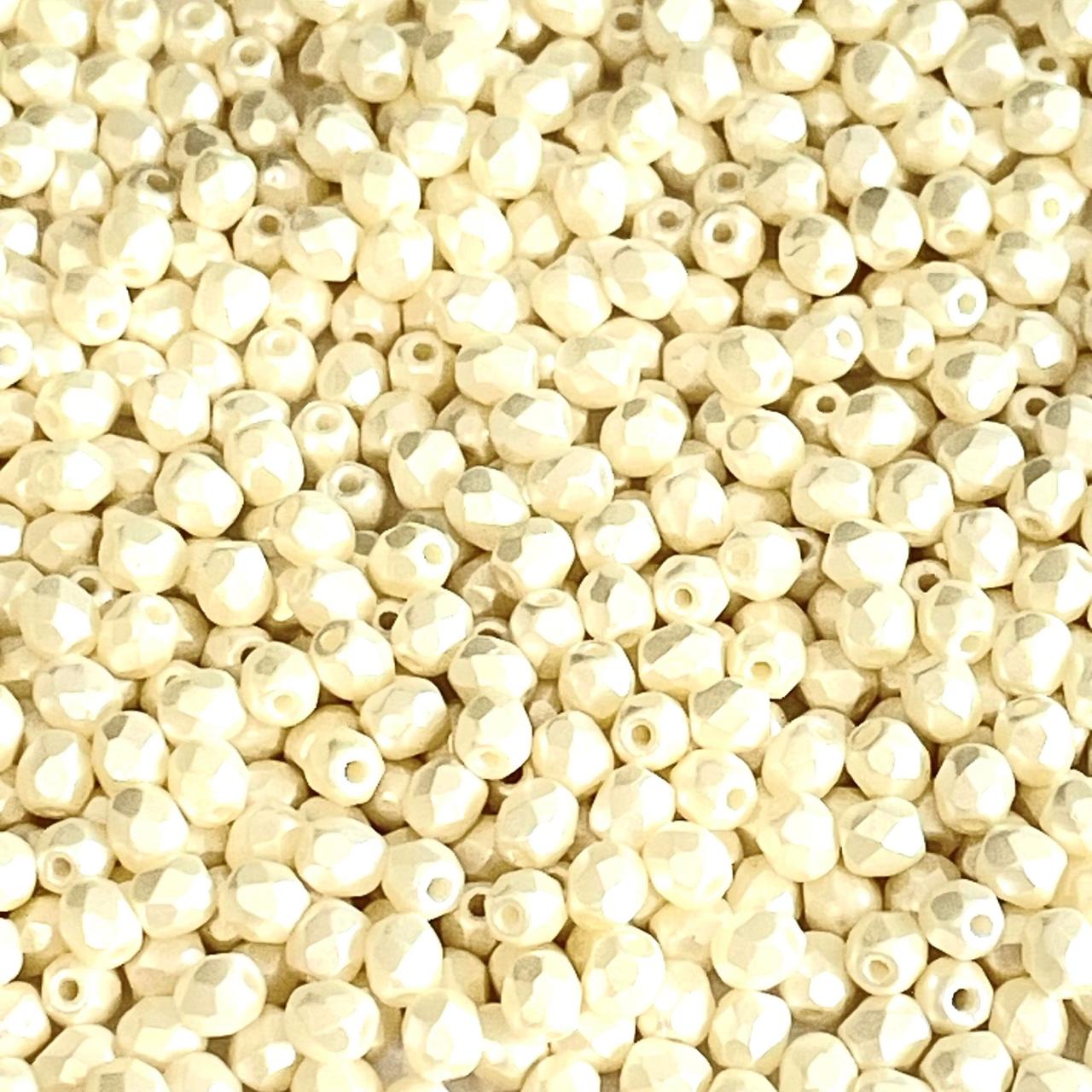 Margele Cehesti Fire-polish 3mm 25110/02010 Alabaster Pastel Lt. Cream