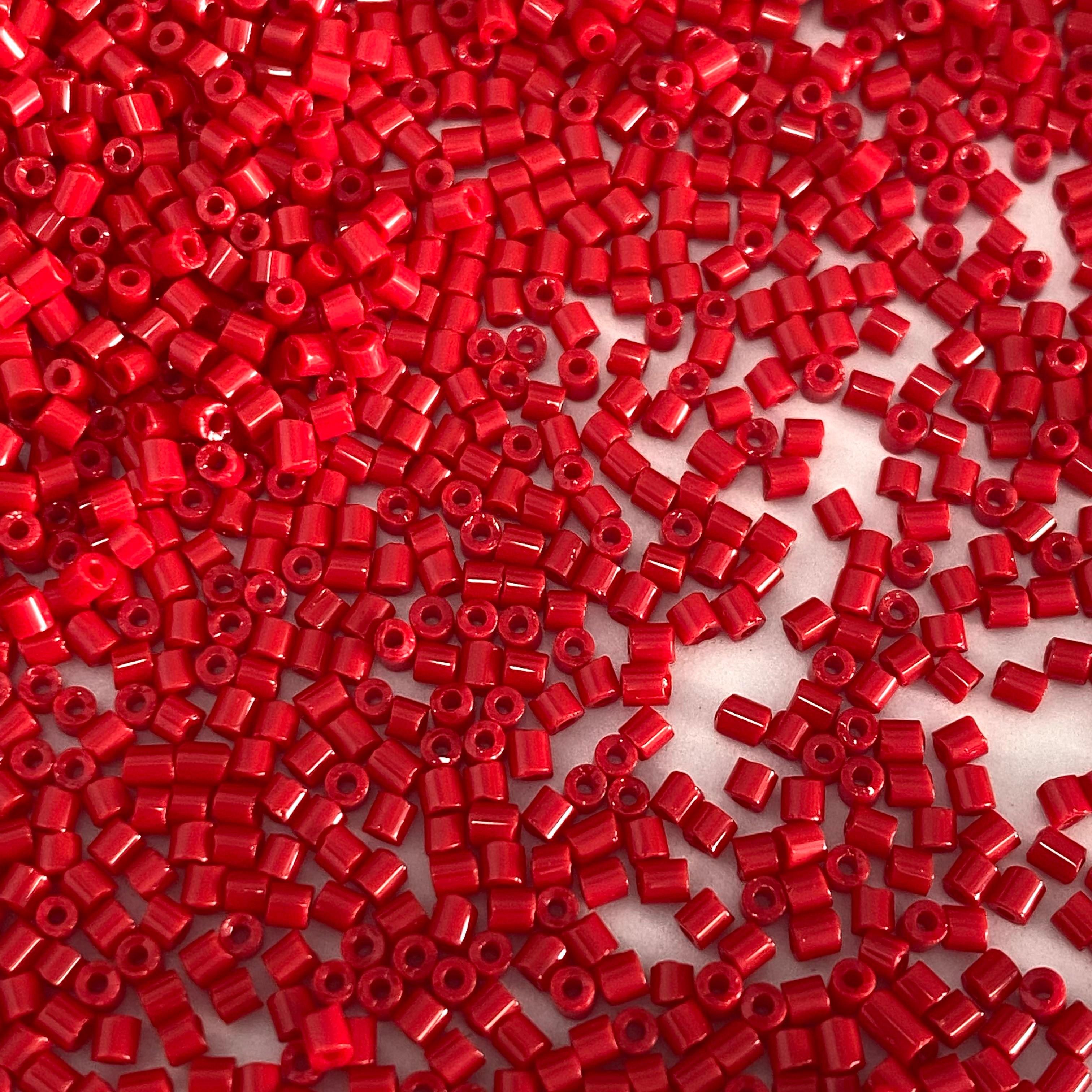 Preciosa Bugle 2mm 93190/12001 Opaque Red — Imaginea 1
