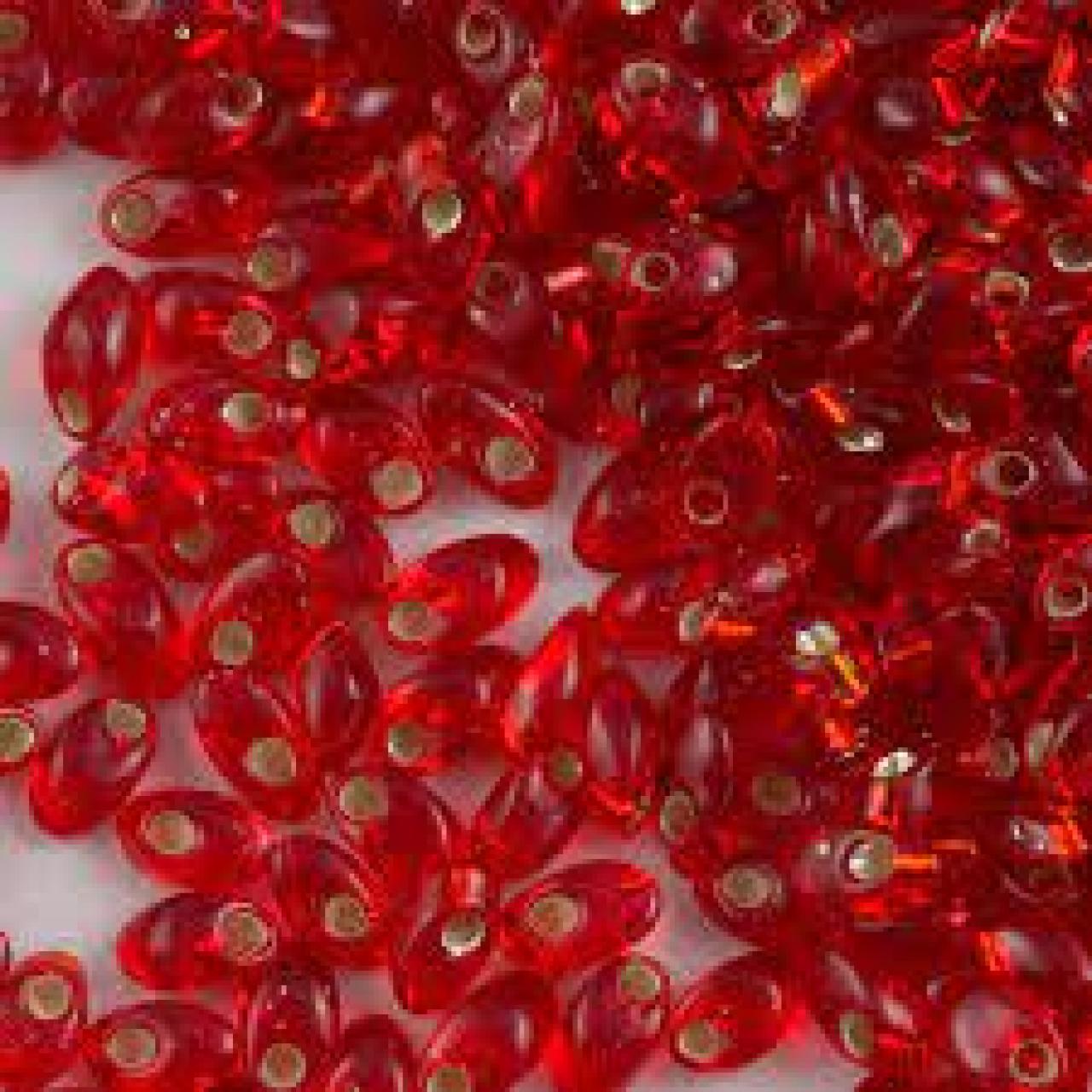 Miyuki Long Magatama 0010 Flame Red Silver Lined