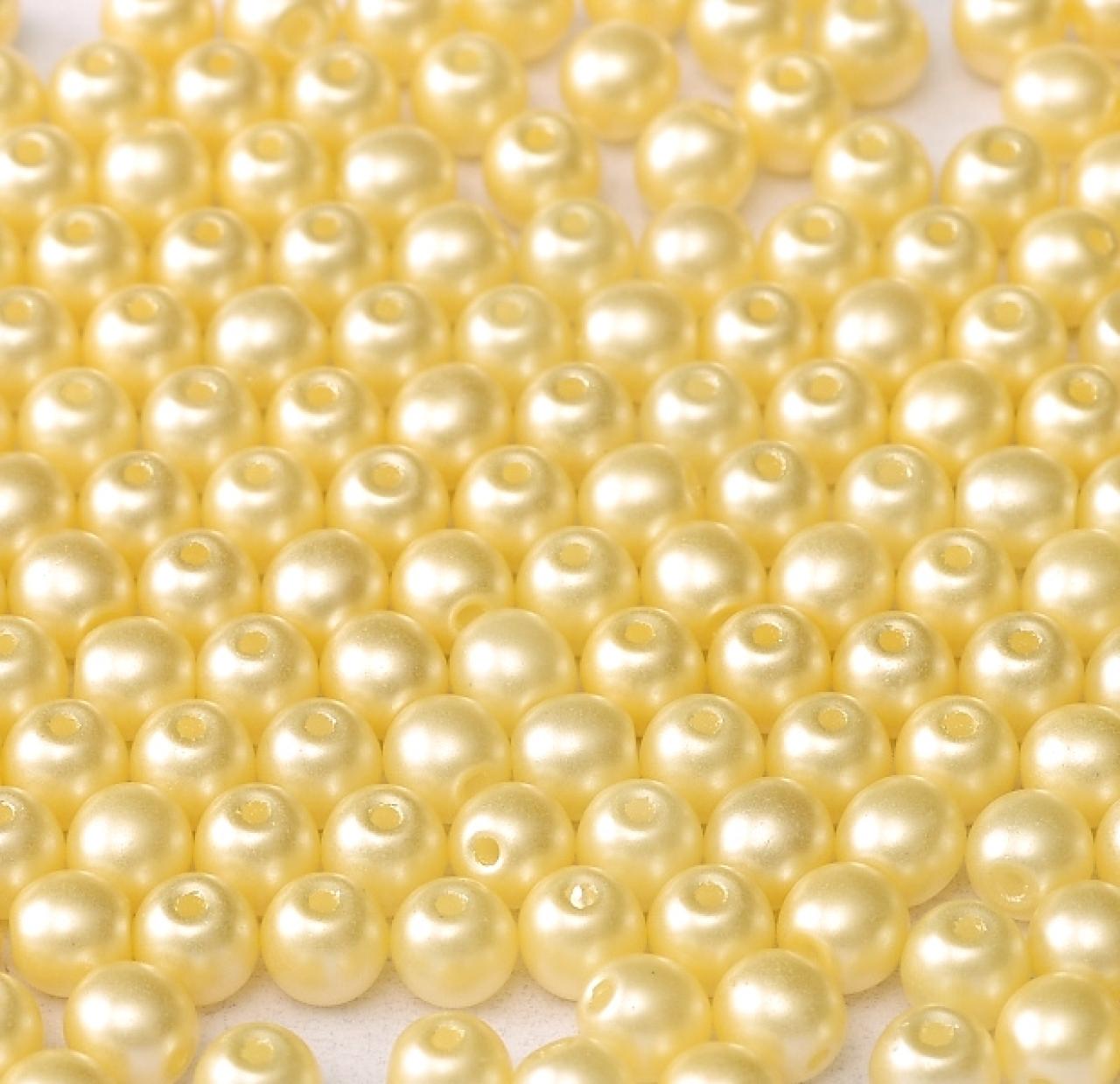 Margele Rotunde 4mm 25039/02010 Alabaster Pastel Cream
