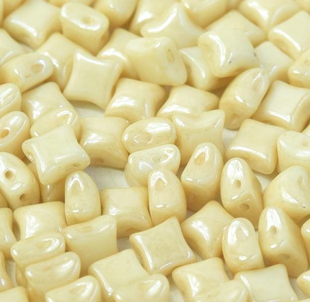 Margele wibeduo 8x8mm 14413/03000 Chalk White Champagne Luster — Imaginea 1