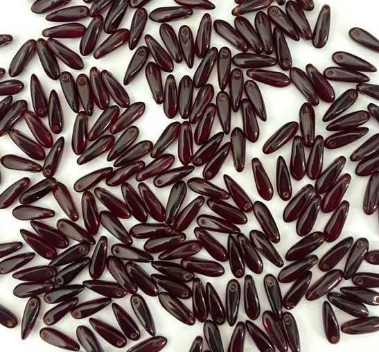 Margele Daggers 3x10mm 90110 Garnet — Imaginea 1