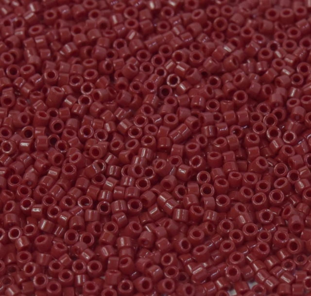 Delica 11/0 DB1140 Opaque Cherry Red