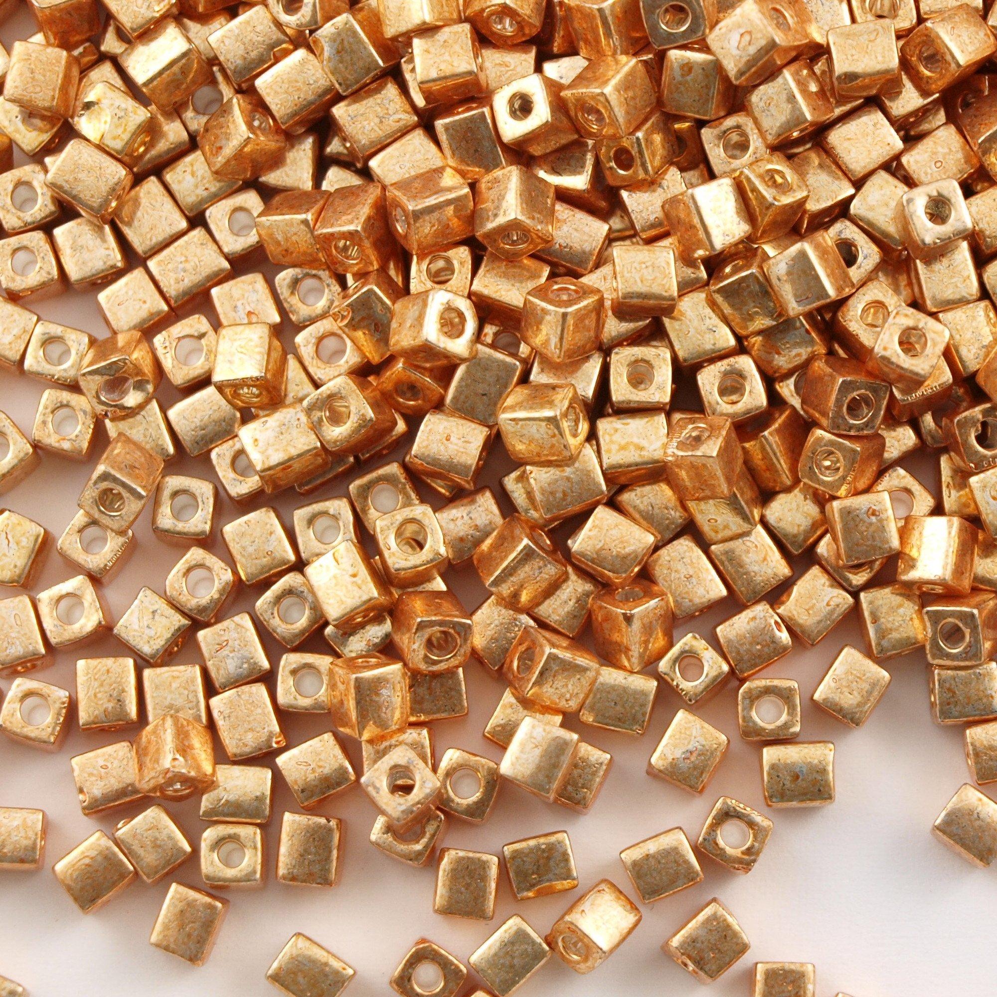 Miyuki Cube 4mm 1053 Galvanized Yellow Gold — Imaginea 1