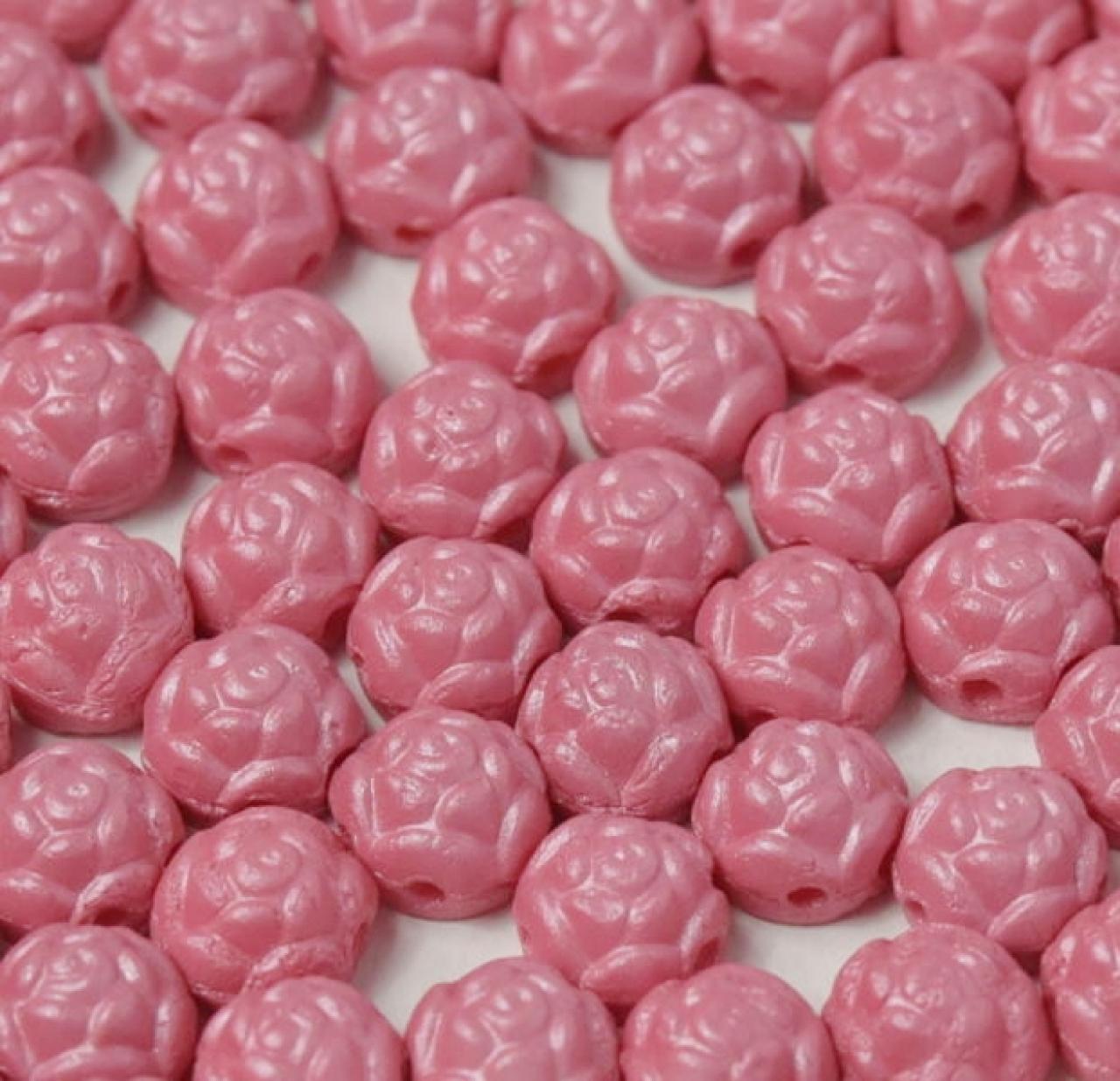 Rosetta 2h Caboschon 6mm 02010/29307 Alabaster Pink