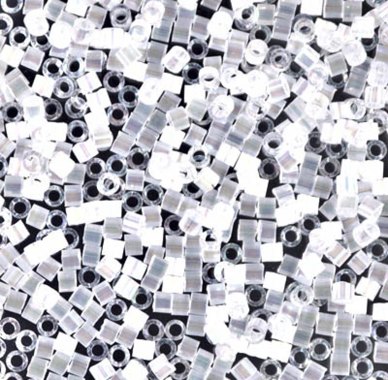 Delica 11/0 DB0670 Silk Satin Crystal AB