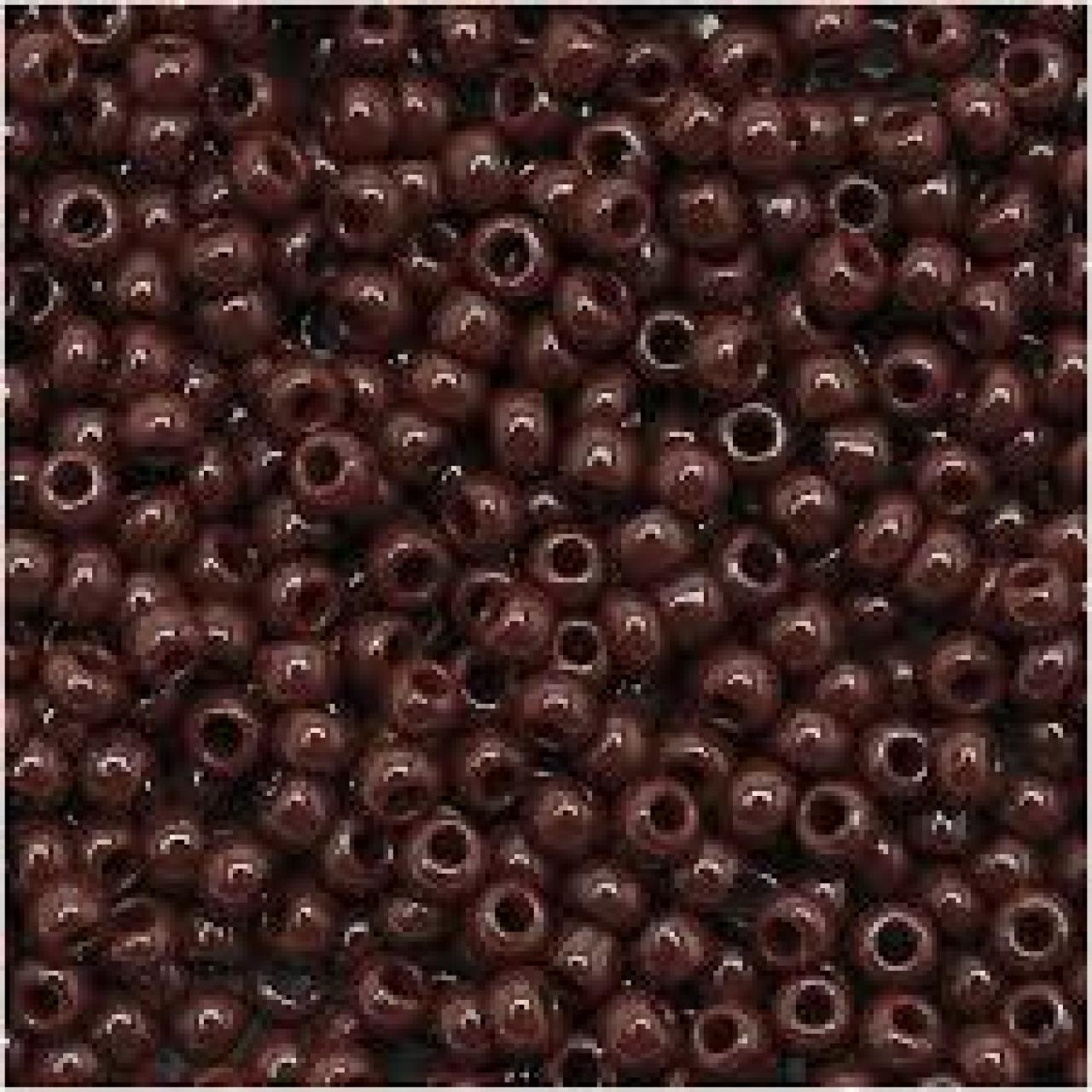 Margele Toho 15/0 0046 Opaque Oxblood