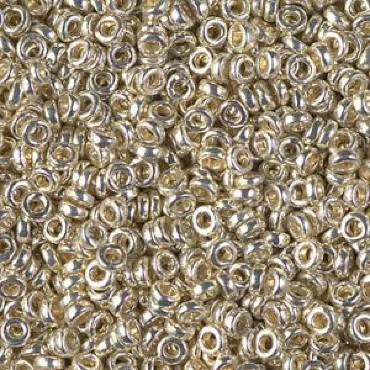 Miyuki Spacer 3x1,3mm 4201 Duracoat Galvanized Silver