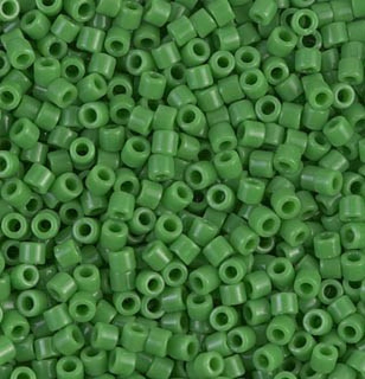 Delica 10/0 DB100724 Opaque Pea Green