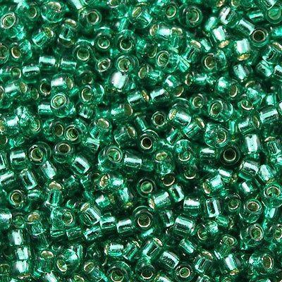 Margele Toho 11/0 0024B Silver Lined Dark Peridot — Imaginea 1