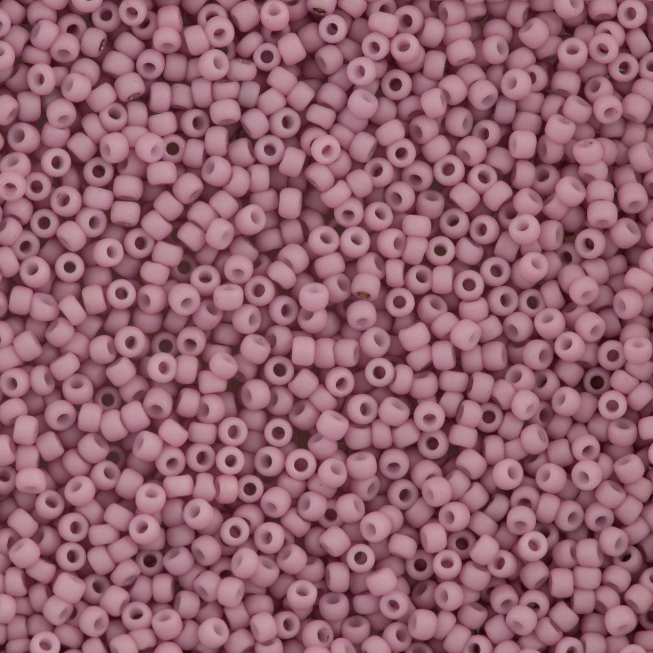 Margele Toho 11/0 0765 Opaque Pastel Frosted Plumeria