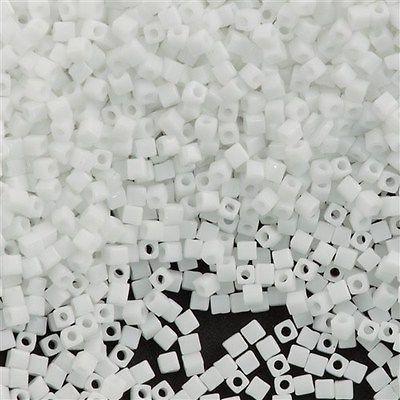 Miyuki Cube 1.8mm 0402 White Opaque — Imaginea 1