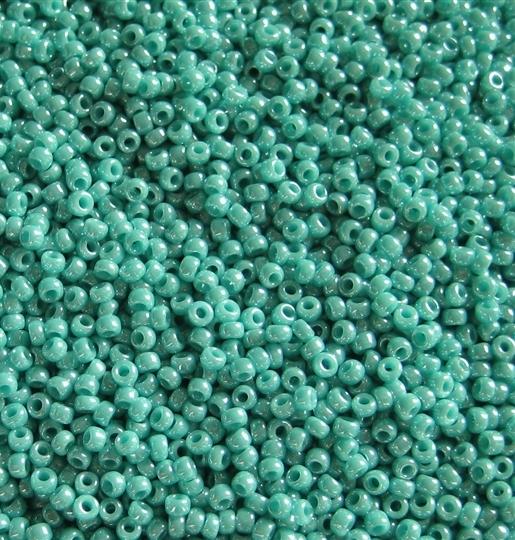 Margele Toho 11/0 0132 Opaque Lustered Turquoise — Imaginea 1