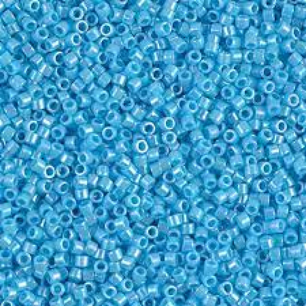 Delica 10/0 DB100164 Opaque Lt Blue AB
