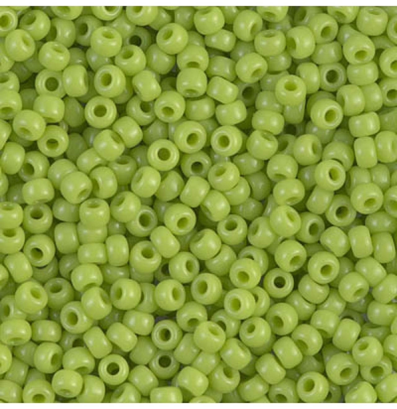 Margele de nisip Miyuki 11/0 0416 Opaque Chartreuse
