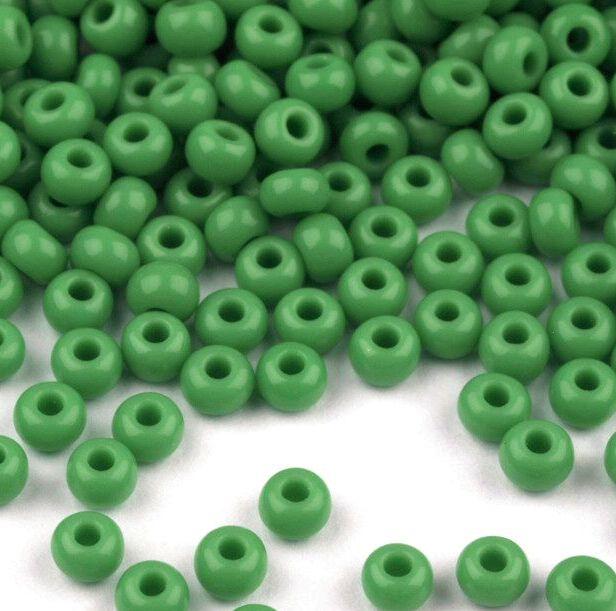 Margele de nisip Preciosa Ornela 6/0 19001/53250 Opaque Green — Imaginea 1