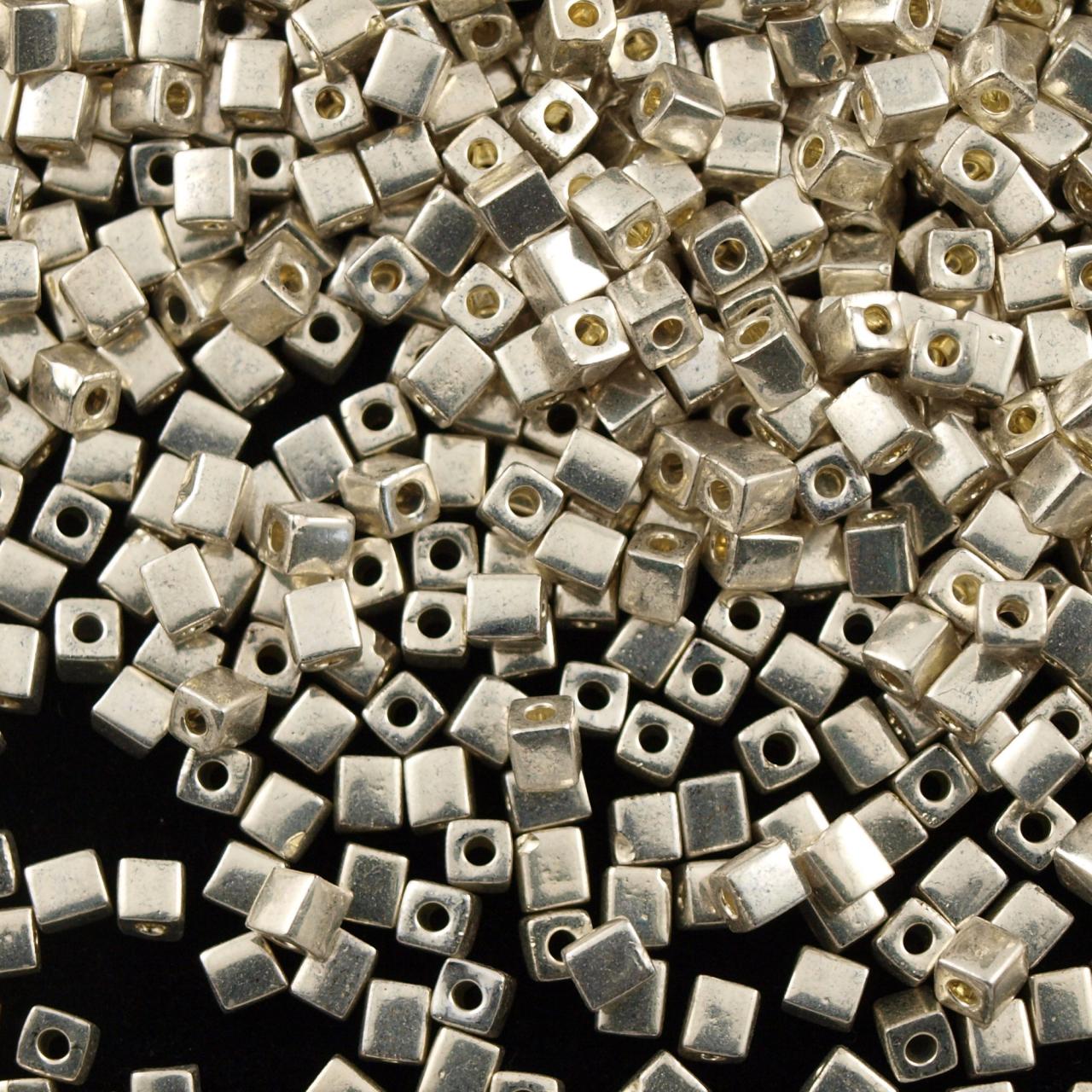 Miyuki Cube 3mm 1051 Galvanized Silver