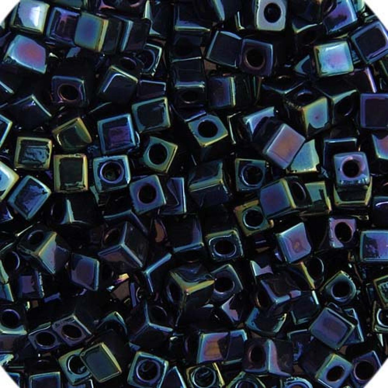 Miyuki Cube 4mm 0452 Metallic Dk. Blue Iris