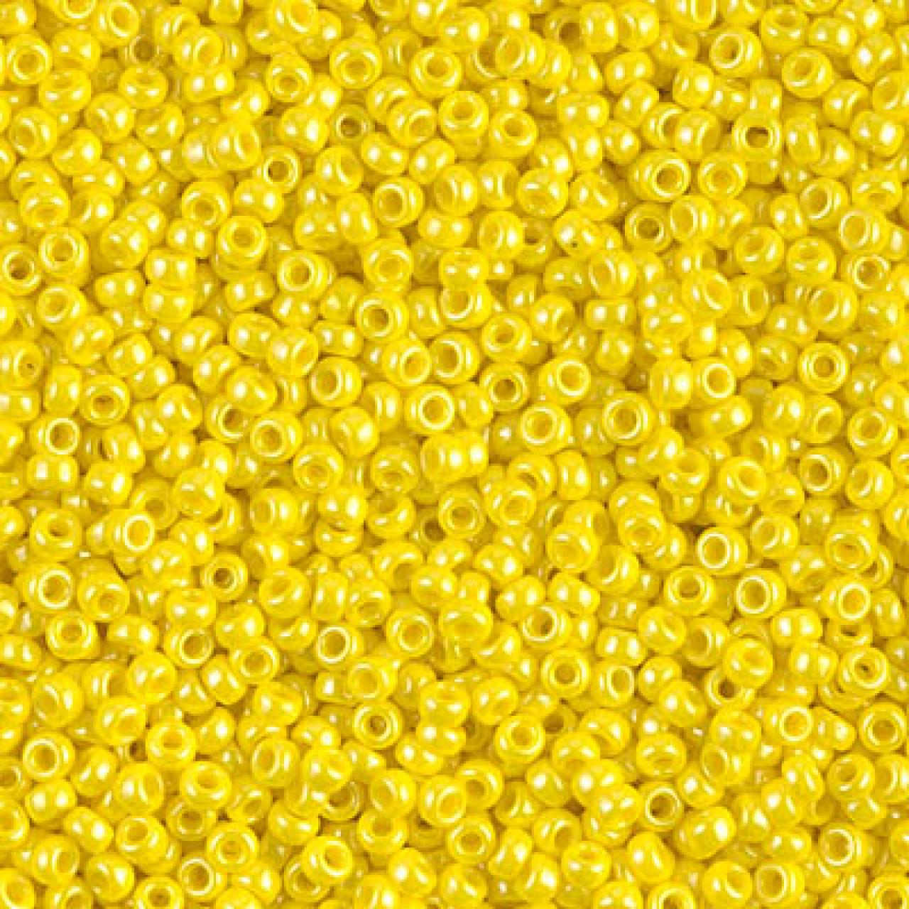 Margele de nisip Miyuki 11/0 0422 Opaque Luster Yellow